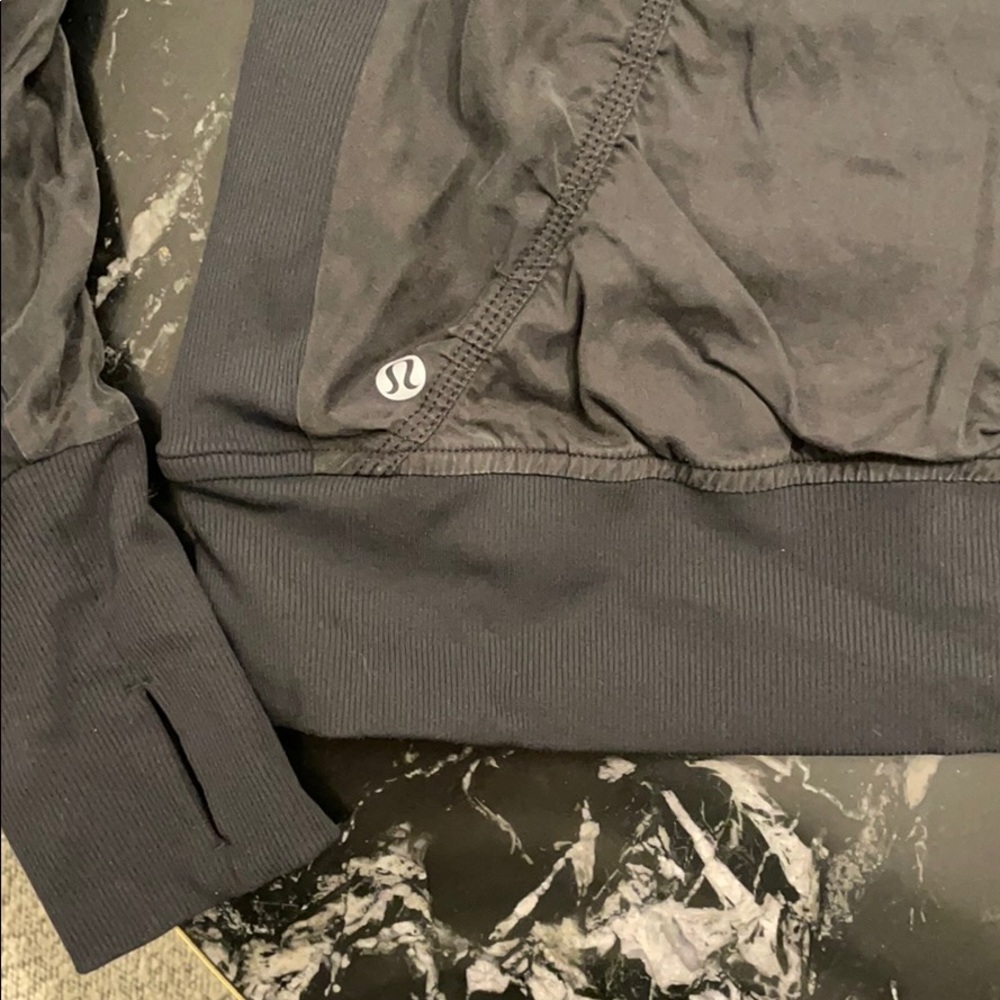 Lululemon Jacket - Picture 7 of 8
